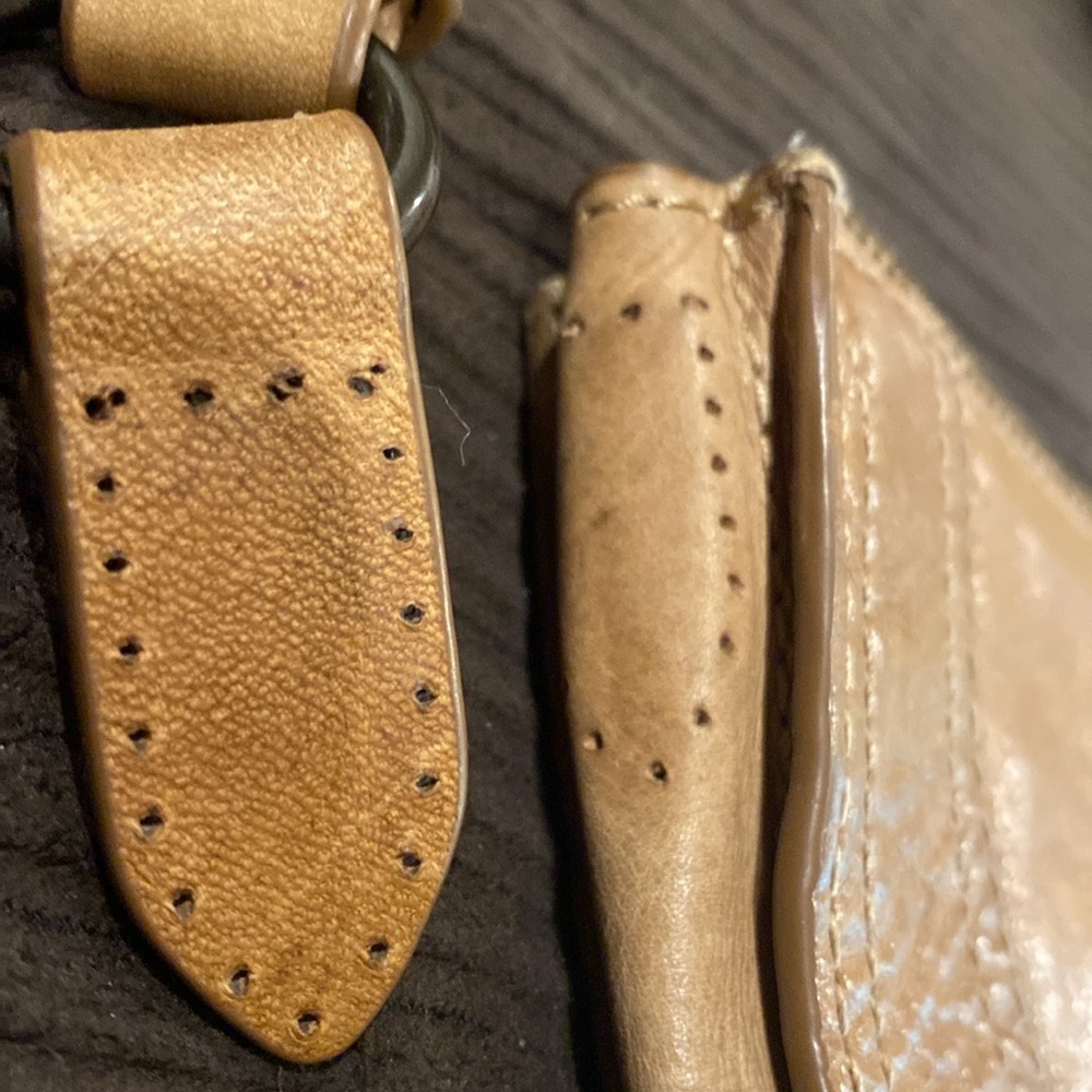 Frye cross body - Picture 3 of 5
